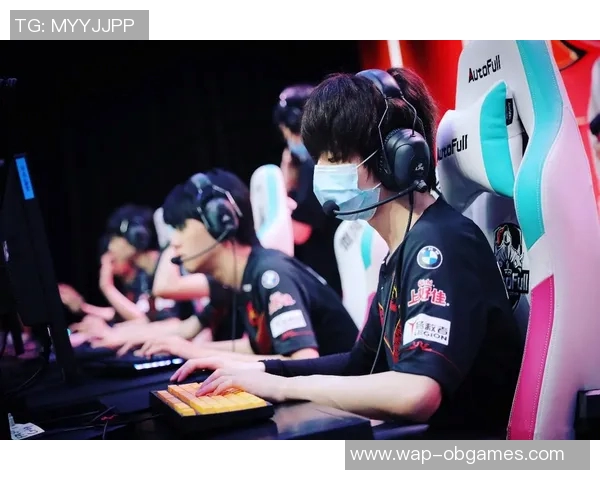 电竞比分王者荣耀深度解析FPX战队的技术优势与战术布局